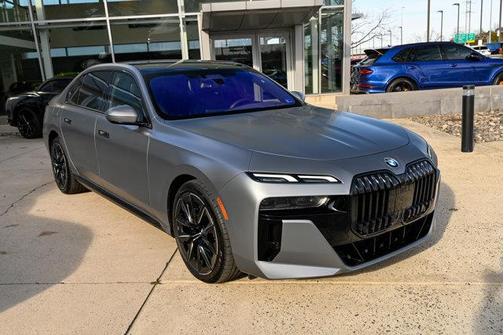 2023 BMW 760 760i xDrive