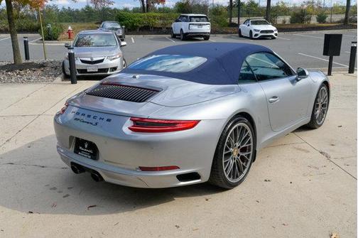 2017 Porsche 911 Carrera S