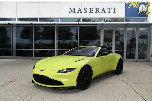 2022 Aston Martin Vantage Base