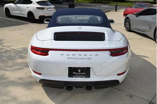 2017 Porsche 911 Carrera 4S