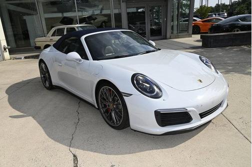 2017 Porsche 911 Carrera 4S