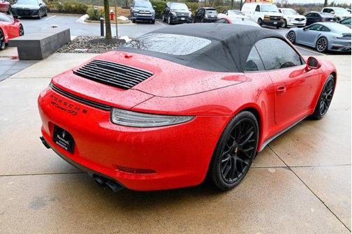 2016 Porsche 911 Carrera GTS
