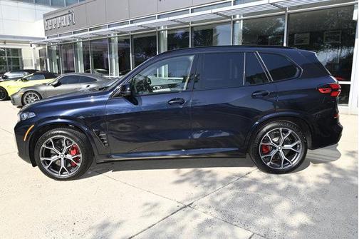 2026 BMW X5 M60i
