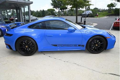 2023 Porsche 911 Carrera