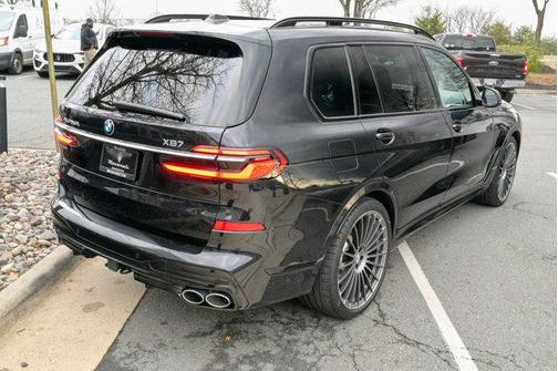 2025 BMW ALPINA XB7 Base