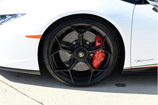 2018 Lamborghini Huracan Performante