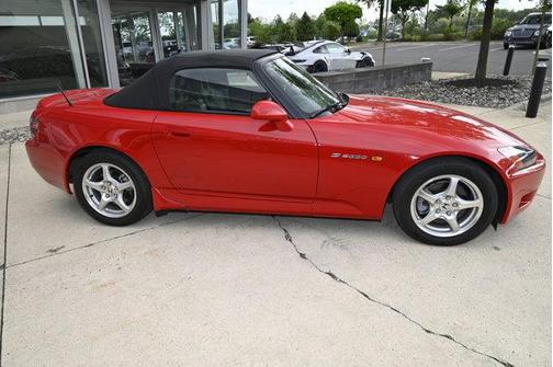 2000 Honda S2000 Base