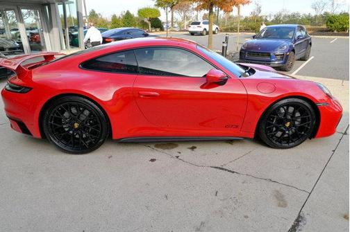 2022 Porsche 911 Carrera GTS