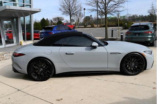 2024 Mercedes-Benz AMG SL 63 Base