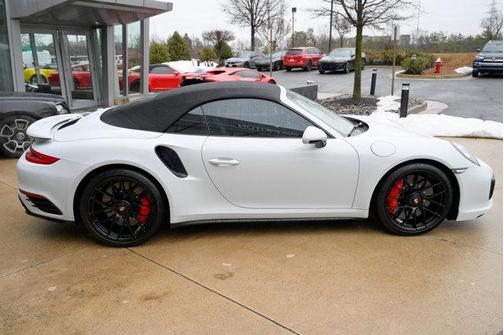 2019 Porsche 911 Turbo S