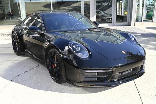 2022 Porsche 911 Carrera 4S