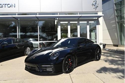 2022 Porsche 911 Carrera 4S