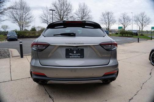 Grigio Metallic 2022 Maserati Levante Modena S