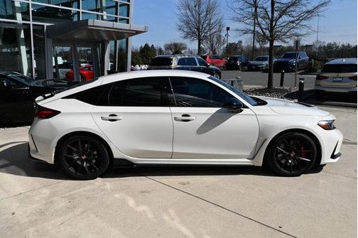 2025 Honda Civic Type R Base