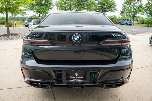 Black Sapphire Metallic 2023 BMW 760 760i xDrive
