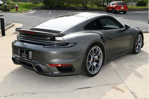 2022 Porsche 911 Turbo S