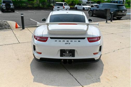 White 2014 Porsche 911 GT3