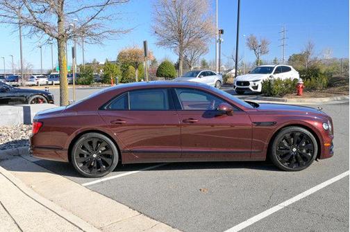 2022 Bentley Flying Spur V8