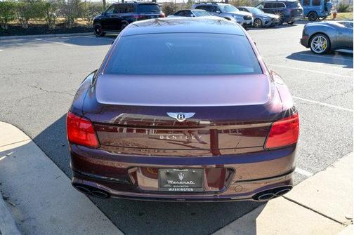 2022 Bentley Flying Spur V8