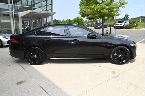 2022 Jaguar XF P300 R-Dynamic SE