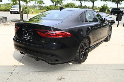 2022 Jaguar XF P300 R-Dynamic SE
