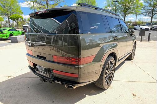Green 2024 Hyundai SANTA FE Calligraphy