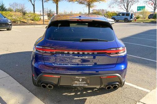 2022 Porsche Macan S