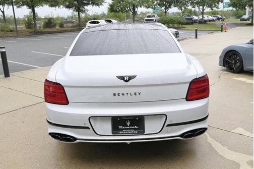 2022 Bentley Flying Spur V8