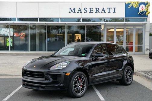 2022 Porsche Macan S