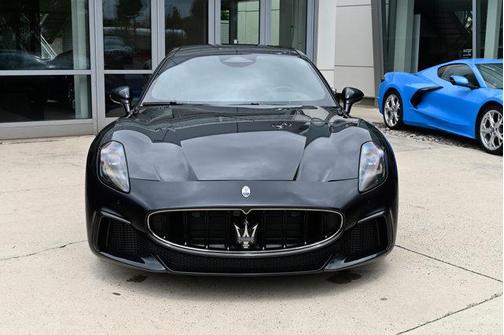 Nero Ribelle Metallic 2024 Maserati GranTurismo Trofeo
