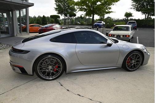 2020 Porsche 911 Carrera S