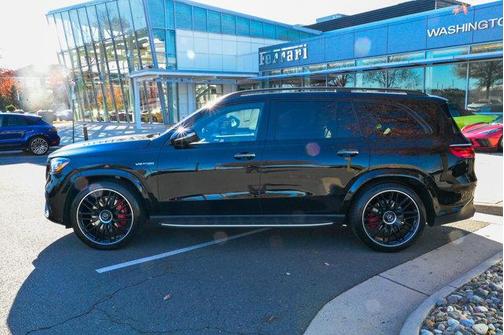 2025 Mercedes-Benz AMG GLS 63 Base
