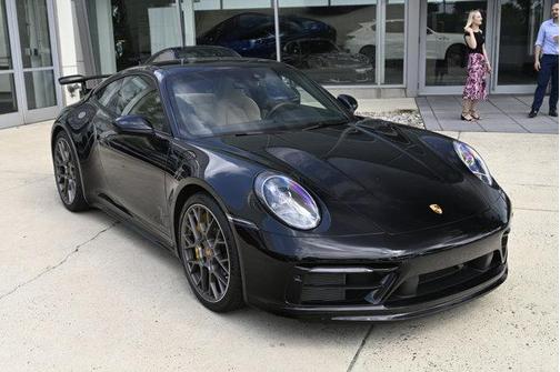 2023 Porsche 911 Carrera