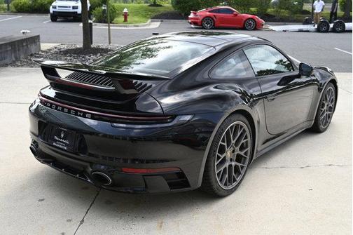 2023 Porsche 911 Carrera