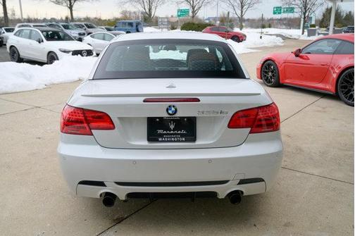 2013 BMW 335 is