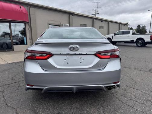 Celestial Silver Metallic 2024 Toyota Camry SE