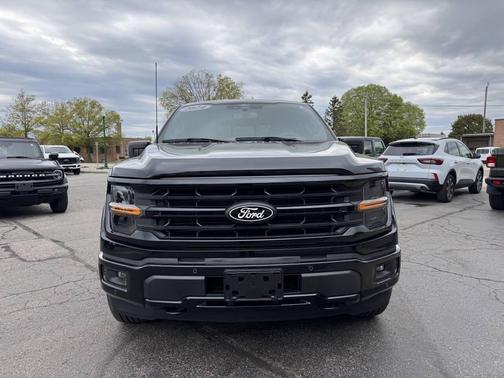 Agate Black Metallic 2024 Ford F-150 XLT