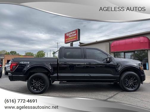 Agate Black Metallic 2024 Ford F-150 XLT