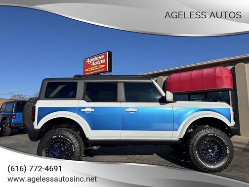 2022 Ford Bronco Outer Banks