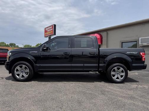 Shadow Black 2018 Ford F-150 XLT