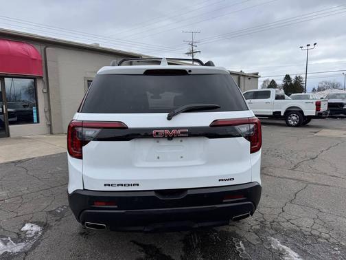 2022 GMC Acadia AWD SLE
