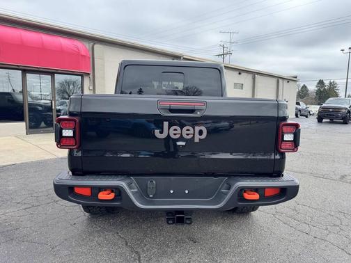 Black 2023 Jeep Gladiator Mojave