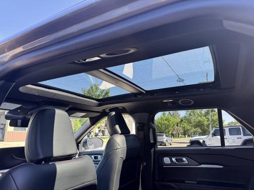 Carbonized Gray 2025 Ford Explorer ST