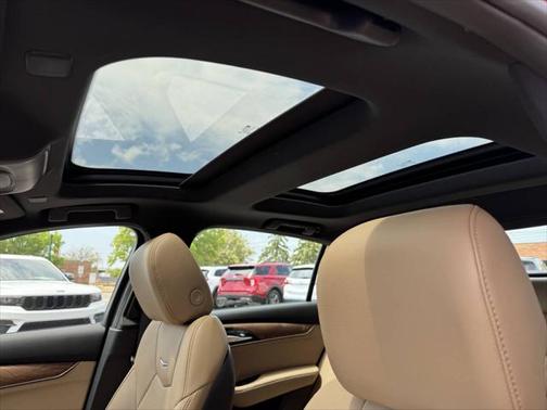 2023 Cadillac CT5 Premium Luxury RWD