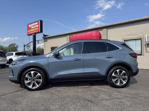2023 Ford Escape Platinum