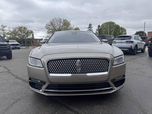 Iced Mocha Metallic 2019 Lincoln Continental Reserve