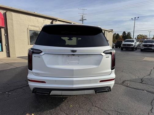 2023 Cadillac XT6 Sport AWD
