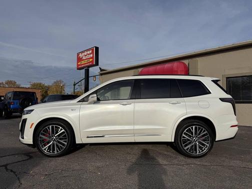 2023 Cadillac XT6 Sport AWD