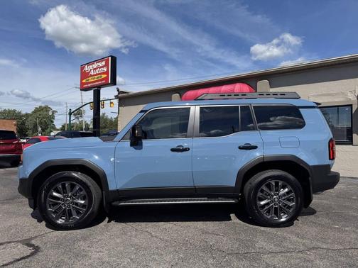 2025 Toyota Land Cruiser Base