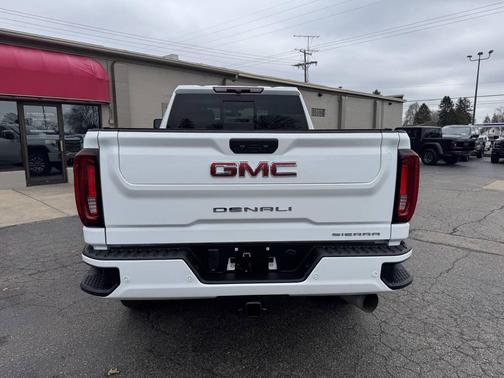 2023 GMC Sierra 2500 Denali